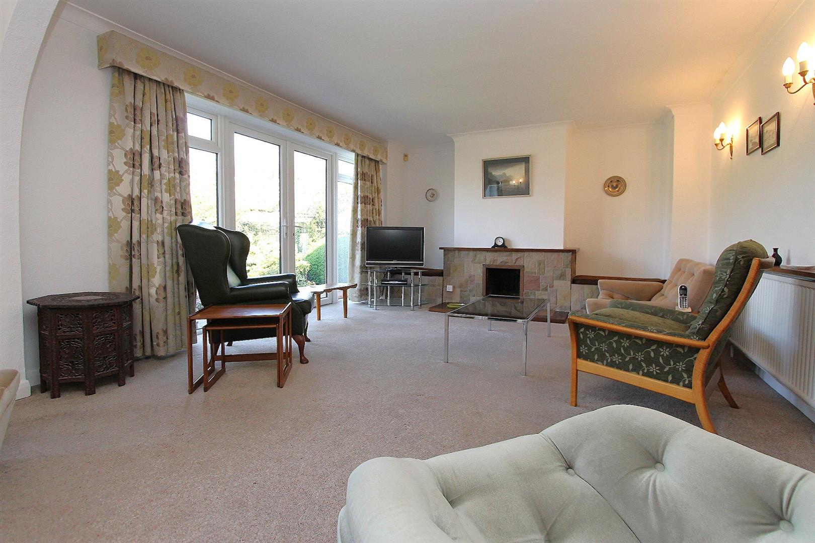 Alderlea Close (Off Love Lane), Pedmore, Stourbridge